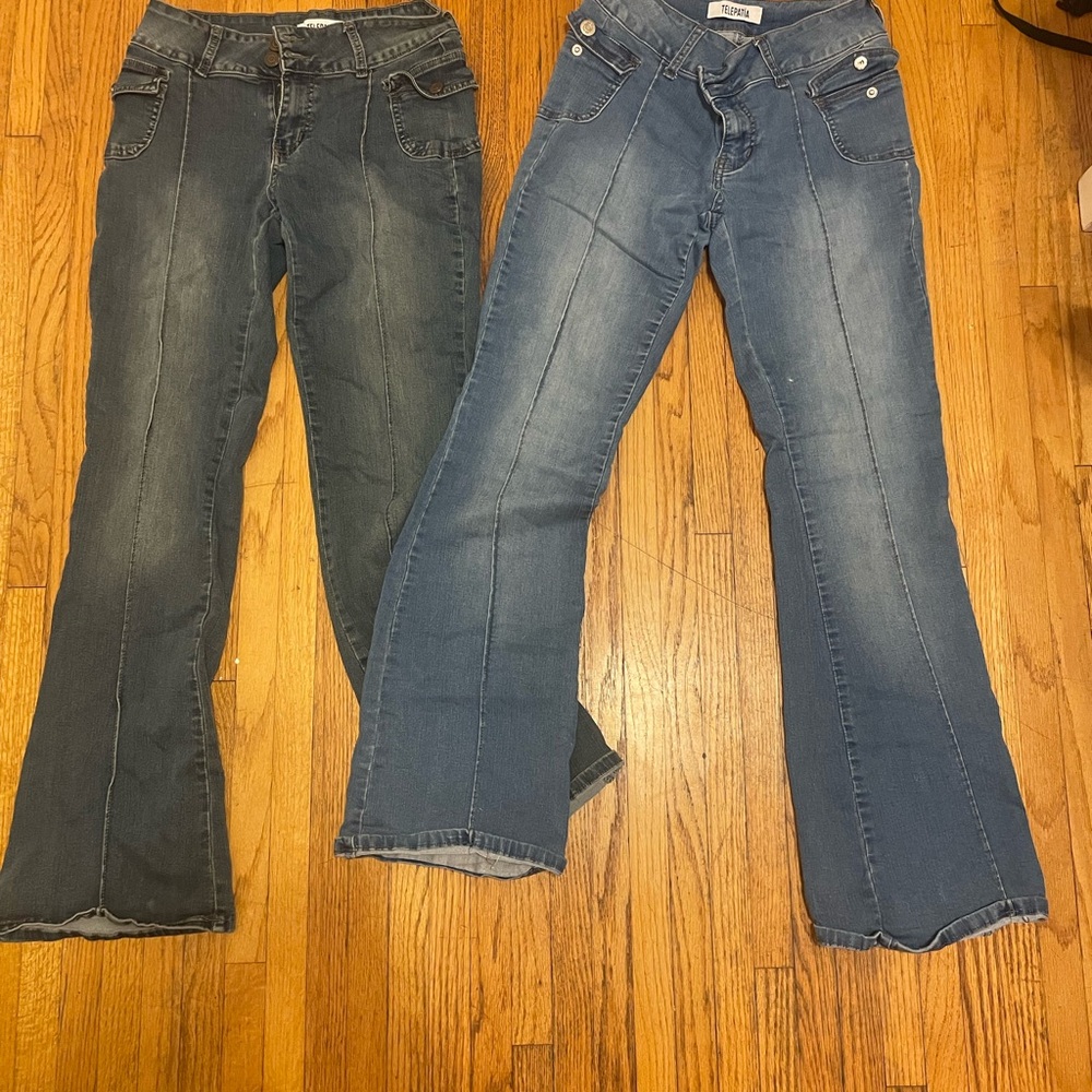 Classic Boot Cut Jeans in Blue and Gray
2 jeans, $20